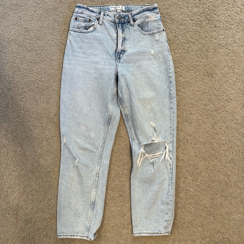 The mom high rise jeans